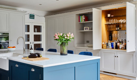 25 Stylish Home Bars to Inspire Your Entertaining