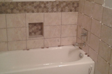 Example of a transitional bathroom design in Nashville