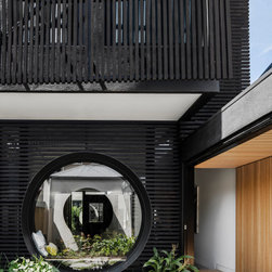 Oculus House - Products