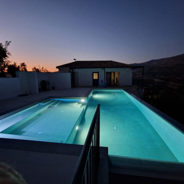 Piscina. Vista nocturna