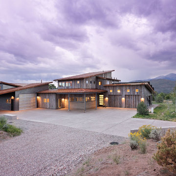 Artist Live/ Work /Display