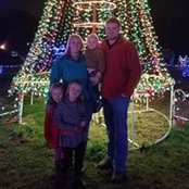 Tim N Megan Thacker's photo