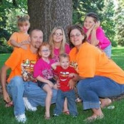 Dan N Tracey Markham's photo