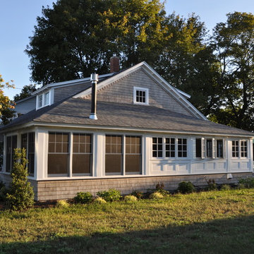 Touisset Small-House Renovation/Addition