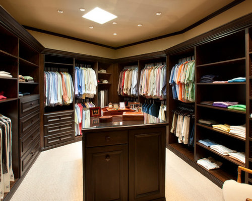 Odd Shaped Closets | Houzz