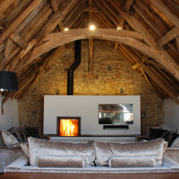 Grade II* Listed Medieval Barn Conversion, Cornwall