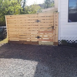 Cottage Wood Fence - Horizontal - Home Fencing And Gates