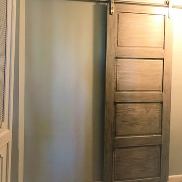 GRAY BATHROOM AND CREAM