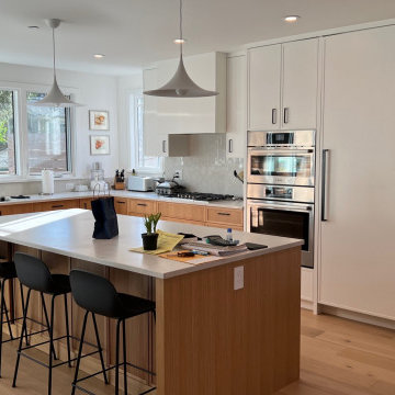 Oak and White Kitchen with Matte Black Pulls