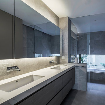 Smy-house