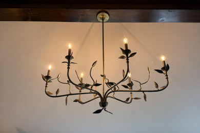 Home design - transitional home design idea in Wilmington