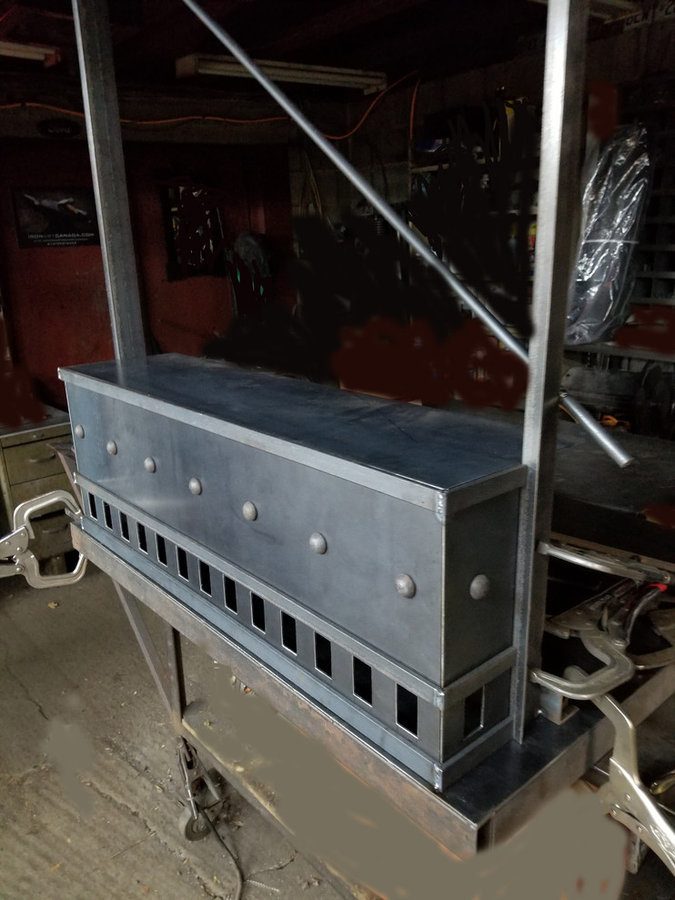 Fireplaces - Hoods, Doors, Mantels, Screens, Tools & Accessories