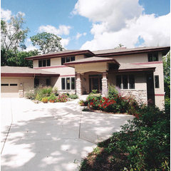 Custom Construction Builders Inc
