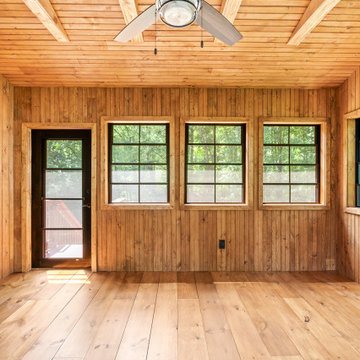Rustic Comfort: Custom 3-Season Room