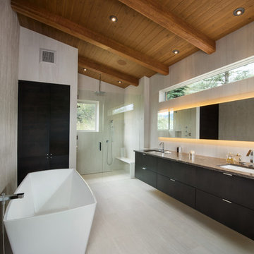 Eagle Crest Residence