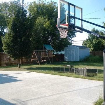 Brian M's Pro Dunk Silver Basketball System on a 25x30 in Lewiston, MN