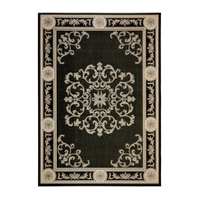 Outdoor patio rug