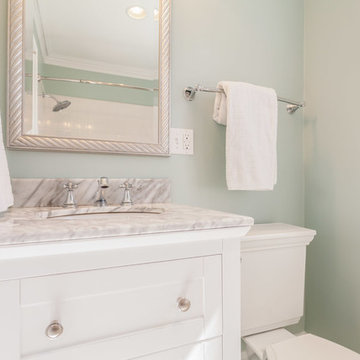 DD CH Multiple Bathrooms