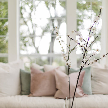 Contemporary Chic Living Room