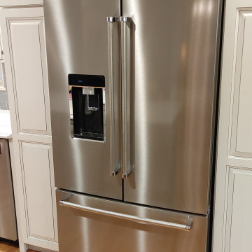 Kitchen Remodel Geneseo, IL Koch Ivory Smoke Fog MSI Calacatta Laza Quartz