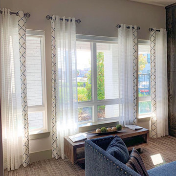 Gauze curtain with geometry borders, Westheimer