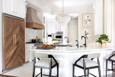 Example of a transitional kitchen design in Houston