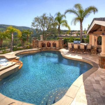 Pools/Spas