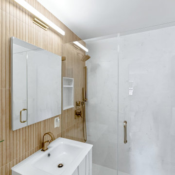 Kitchen and Two Bathroom Restoration in the Upper East Side, Manhattan