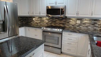 White Beveled Shaker (Arbutus Ridge)