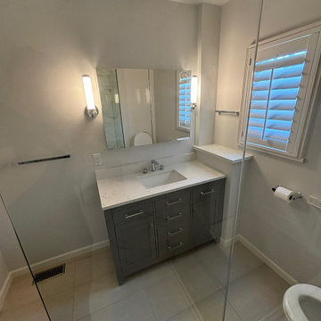 Cozy Tiled Bathroom