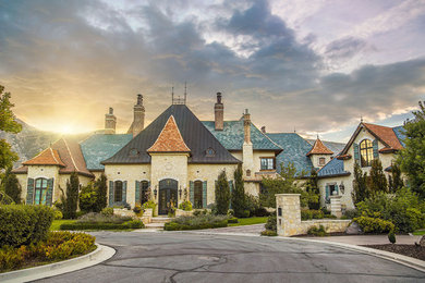 Inspiration for a contemporary exterior home remodel in Salt Lake City