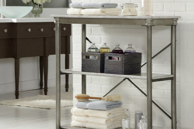 オマハにあるコンテンポラリースタイルのおしゃれな浴室の写真