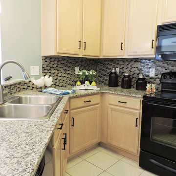 River Glen Vacant Staging