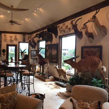 Robert J Rod 3000 s.f. Trophy Room , 4 car garage, and Wine Cellar