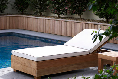 Pool Lounges & Day Beds