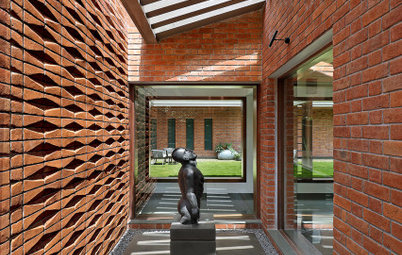 Vadodara Houzz: This Home Is Equal Parts Brick, Sunshine & Nature