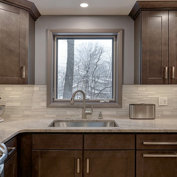 Award Winning PEAK Achievement Award for Best Kitchen in the $20k-$50k category