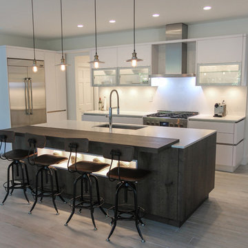 Palm Beach Gardens | Modern Florida Kitchen with Industrial Touch