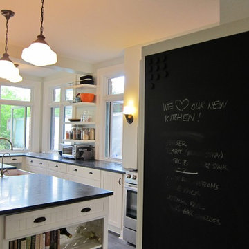 Kitchen Remodel: South Pacific Avenue