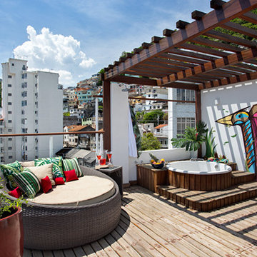 RIO PENTHOUSE BY CASA ALTA DESIGN
