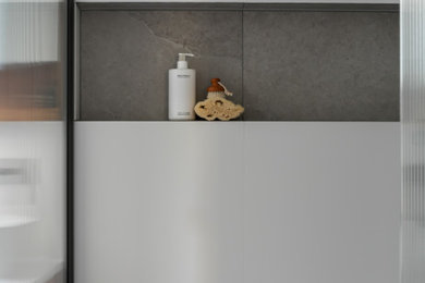 Traditional bathroom in Canberra - Queanbeyan.