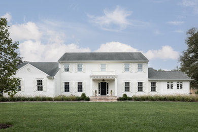 Elegant exterior home photo in New York