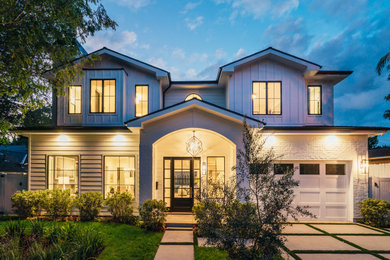 Traditional exterior home idea in Los Angeles