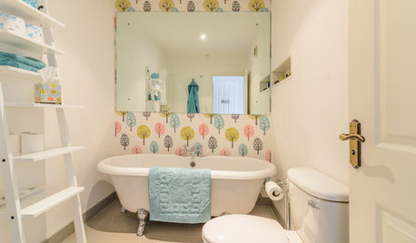 How to Use Open Storage Beautifully in the Bathroom