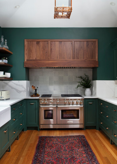Victorian Kitchen by New England Design & Construction