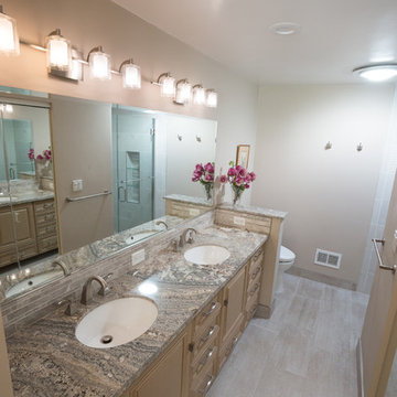 Bathroom in Full