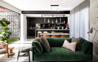 Houzz Tour: A Bright and Breezy Home Lets the Sun Shine in