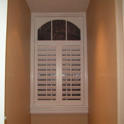 Shutter in older home with arch - Interior Shutters