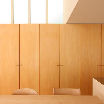 W house