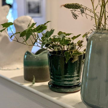 Decors and plants, variation of green tones